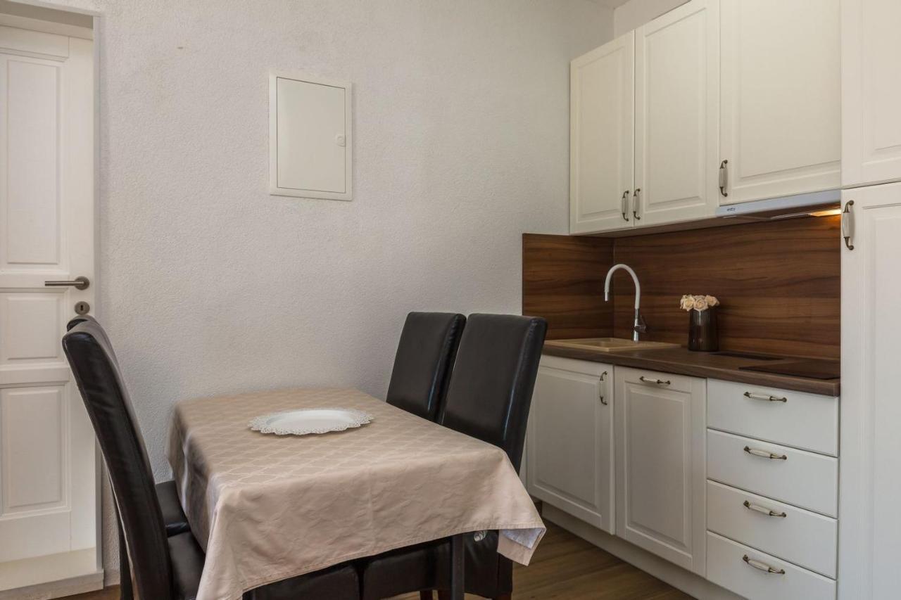 Apartmani Arapovic Baška Voda Buitenkant foto