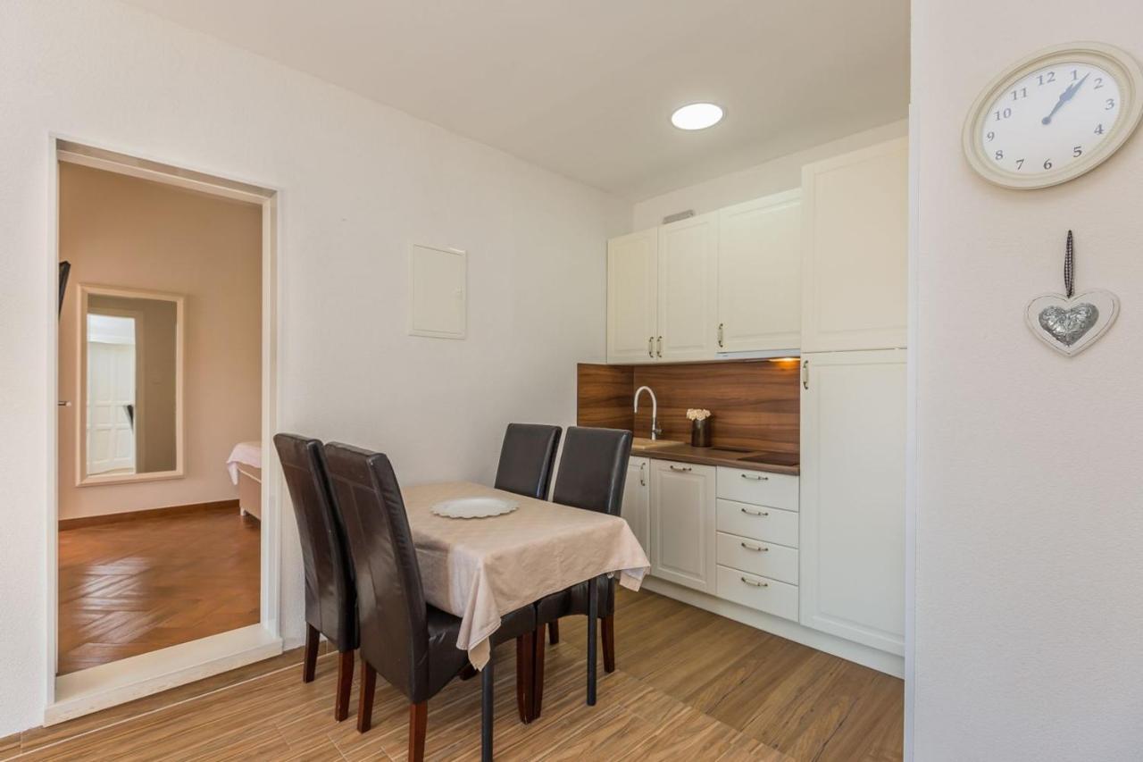 Apartmani Arapovic Baška Voda Buitenkant foto